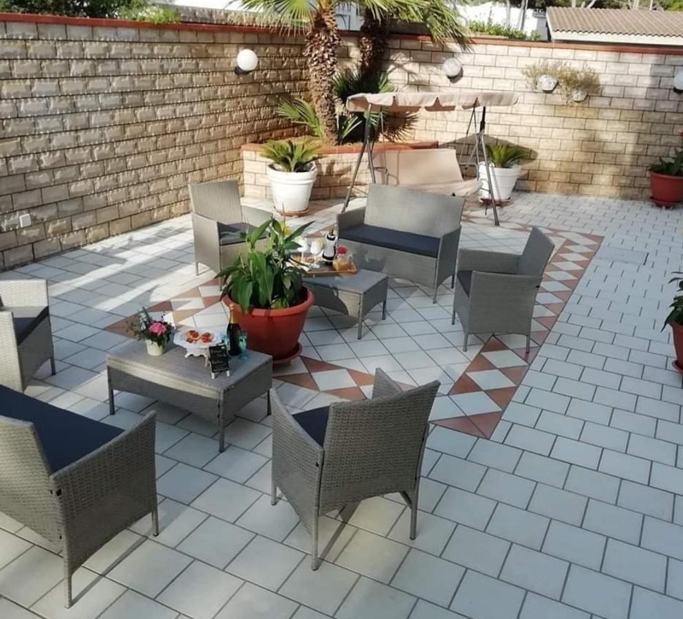 Dolcesosta B&B Marina Di Pulsano Εξωτερικό φωτογραφία